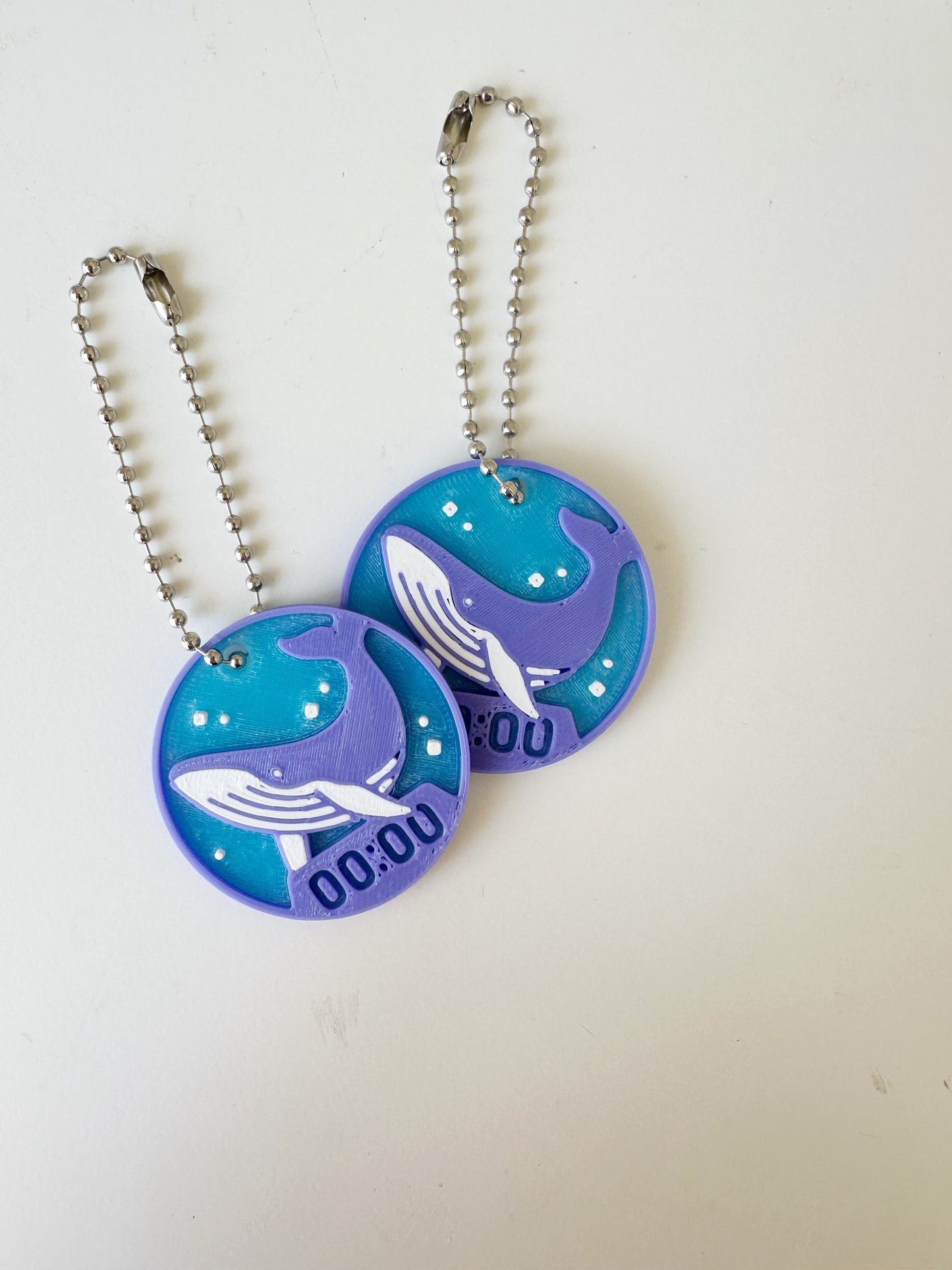 [PREORDER] Glow-in-the-Dark 00:00 Whale (24 pcs)